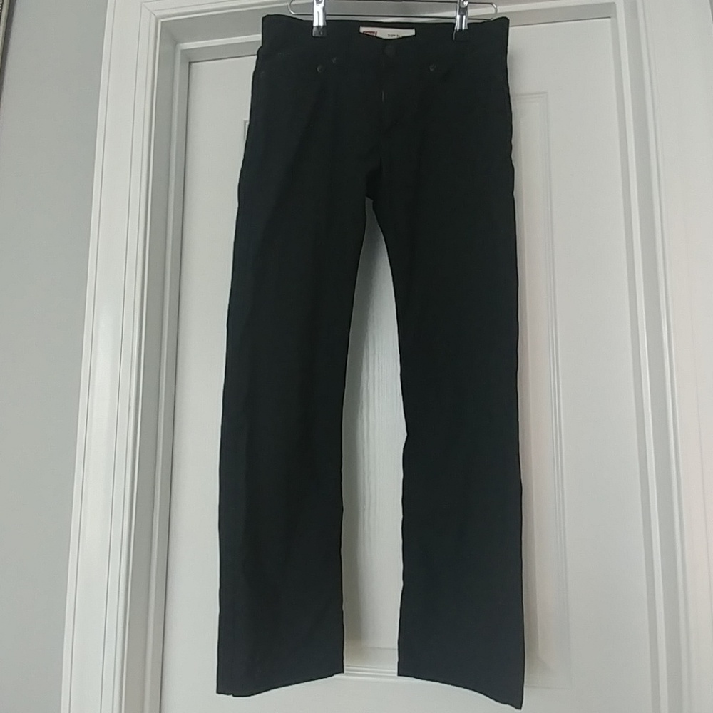 Boy's Levi's pants